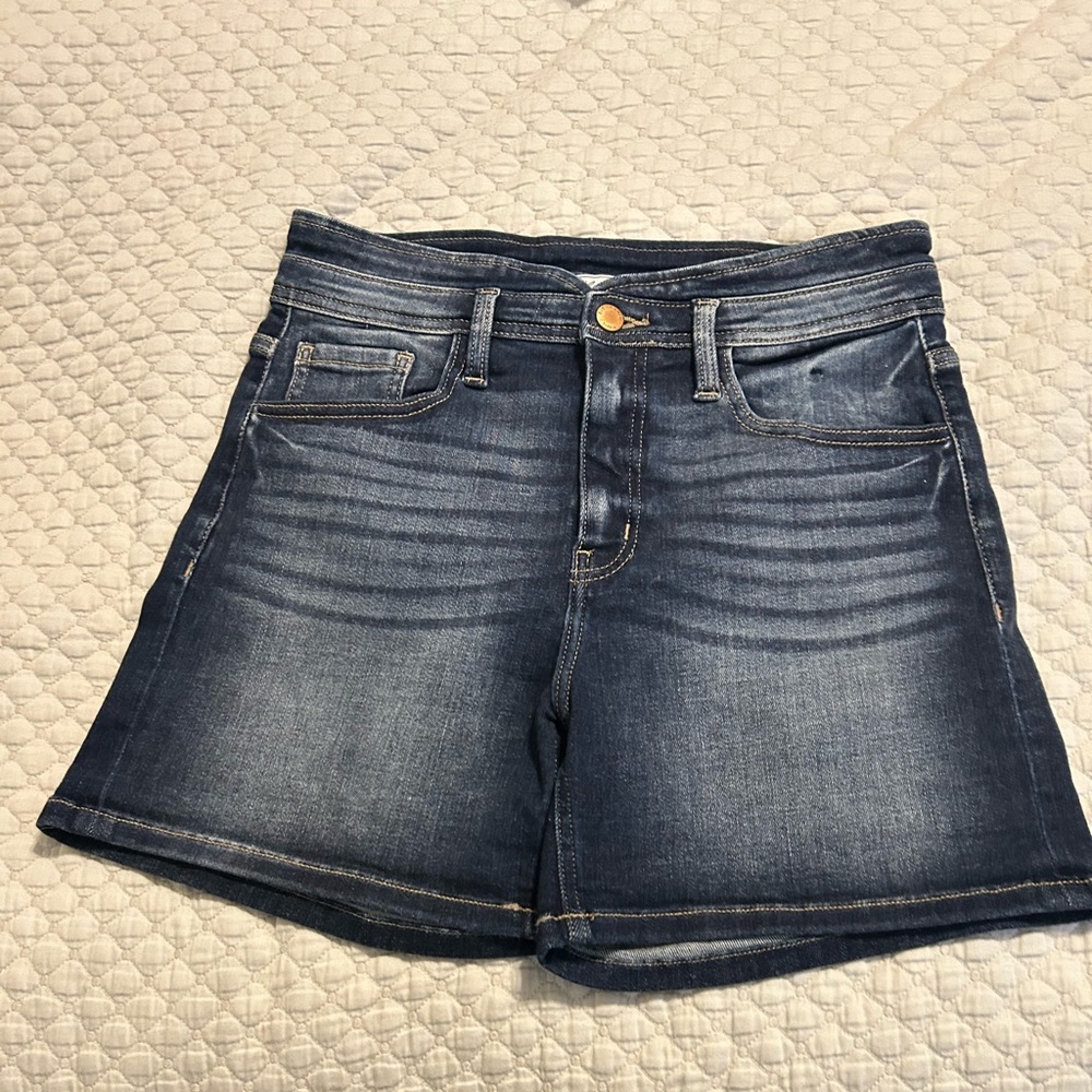 Kan can Kurvy ultra high-rise stretch shorts